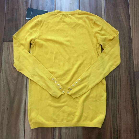 🚫SOLD🚫NWT ZARA KNIT MUSTARD SWEATER GOLD BUTTONS - Picture 4 of 9